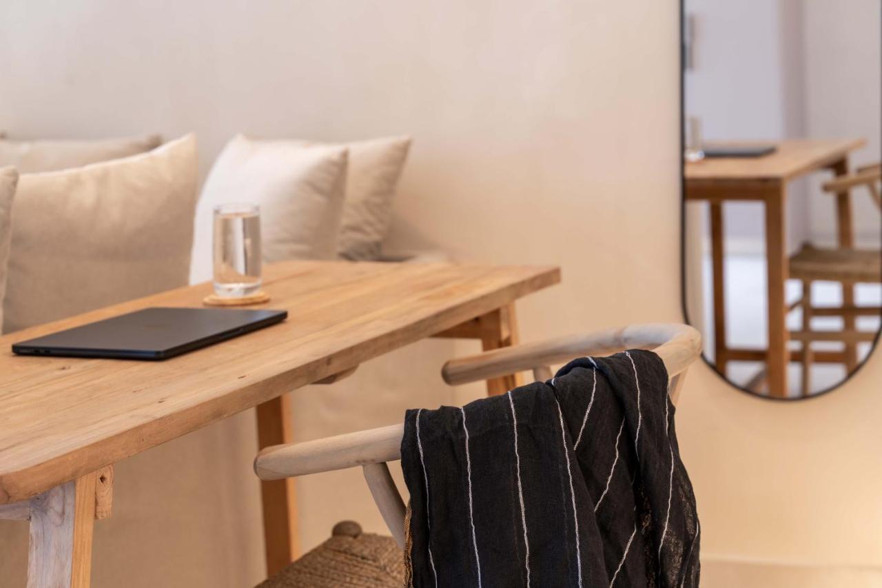 Aura Suites Paros เนาซา ภายนอก รูปภาพ